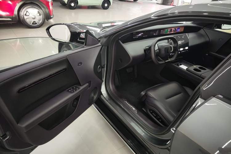 Used Avatr 06 2025 Ultra Pure Electric Edition Driver Seat