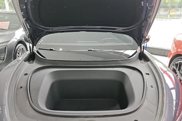Used Avatr 06 2025 Ultra Pure Electric Edition Engine Bay