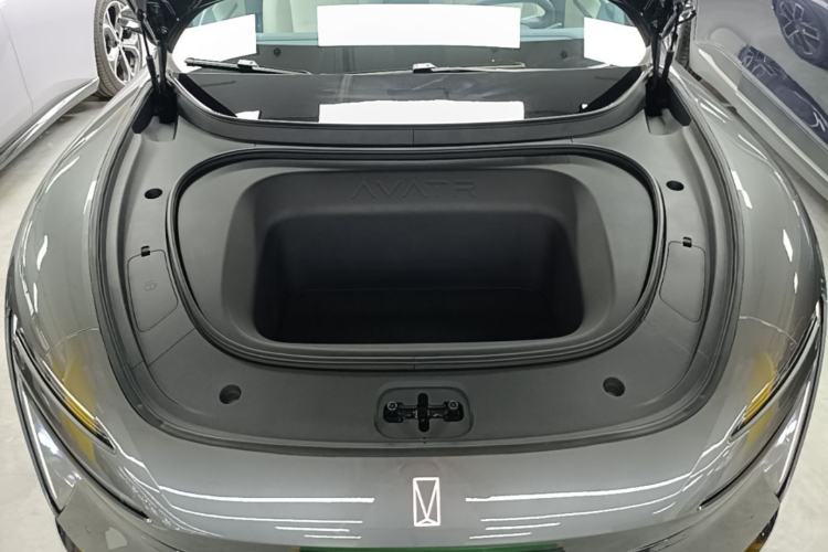 Used Avatr 06 2025 Ultra Pure Electric Edition Engine Bay