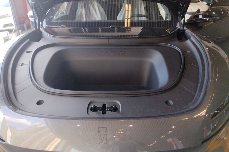 Used Avatr 06 2025 Ultra Pure Electric Edition Engine Bay