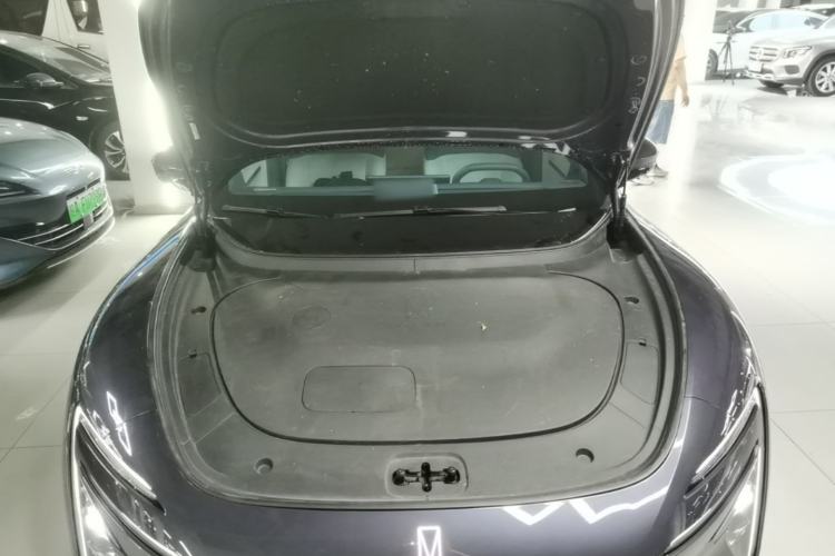 Used Avatr 06 2025 Pro Range-Extended Edition Engine Bay