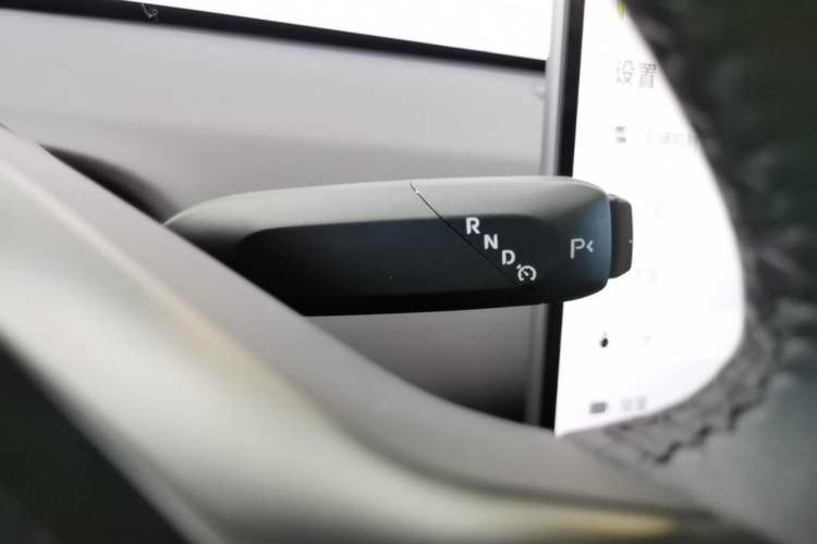 Used Avatr 06 2025 Ultra Pure Electric Edition Gear Lever