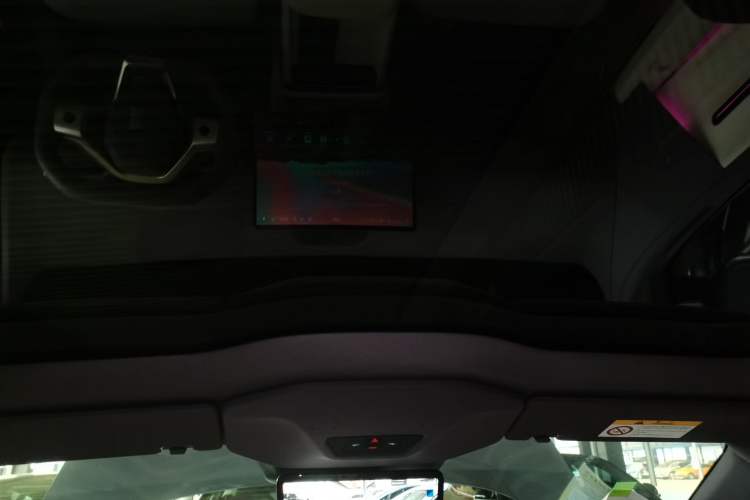 Used Avatr 06 2025 Max All-Electric Version Headliner