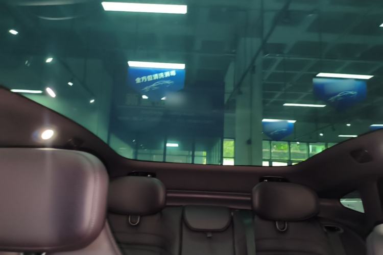 Used Avatr 06 2025 Ultra Pure Electric Edition Headliner