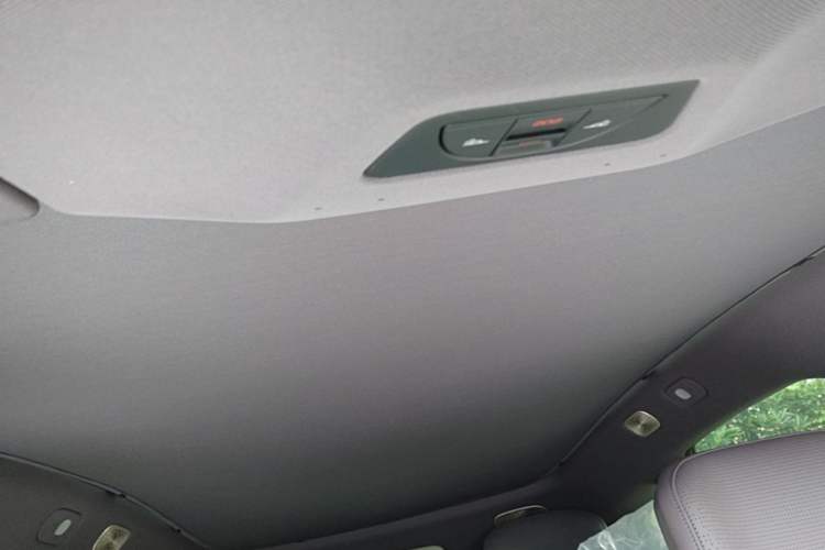 Used Avatr 06 2025 Ultra Pure Electric Edition Headliner