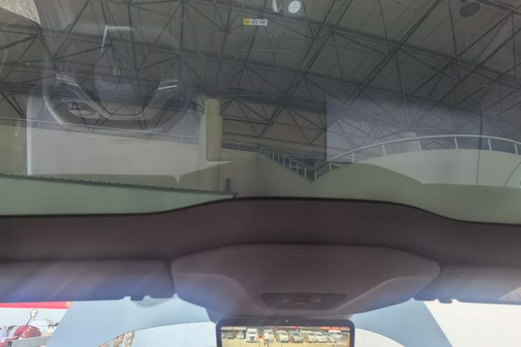 Used Avatr 06 2025 Ultra Pure Electric Edition Headliner