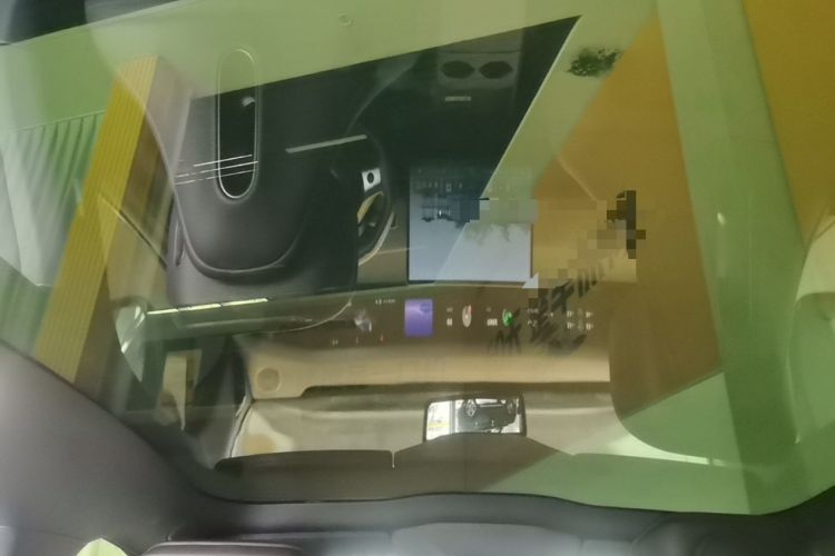 Used Avatr 06 2025 Ultra Pure Electric Edition Headliner