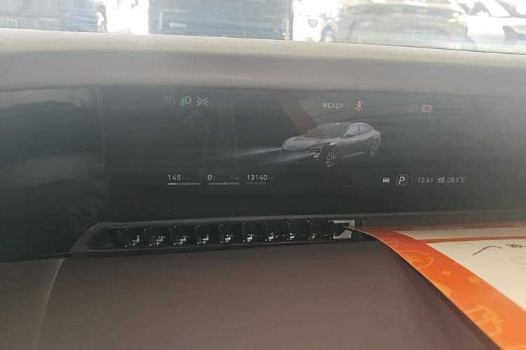 Used Avatr 06 2025 Ultra Pure Electric Edition Instrument Cluster