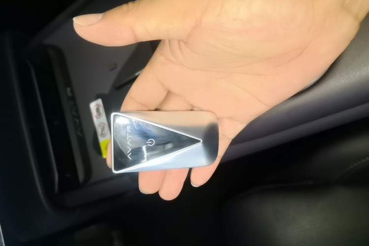 Used Avatr 06 2025 Ultra Pure Electric Edition Interior 1