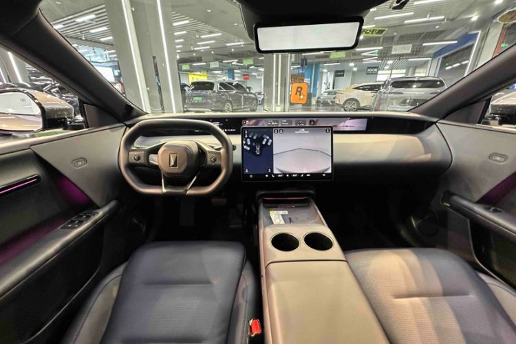 Used Avatr 06 2025 Max Extended-Range Edition Interior 3