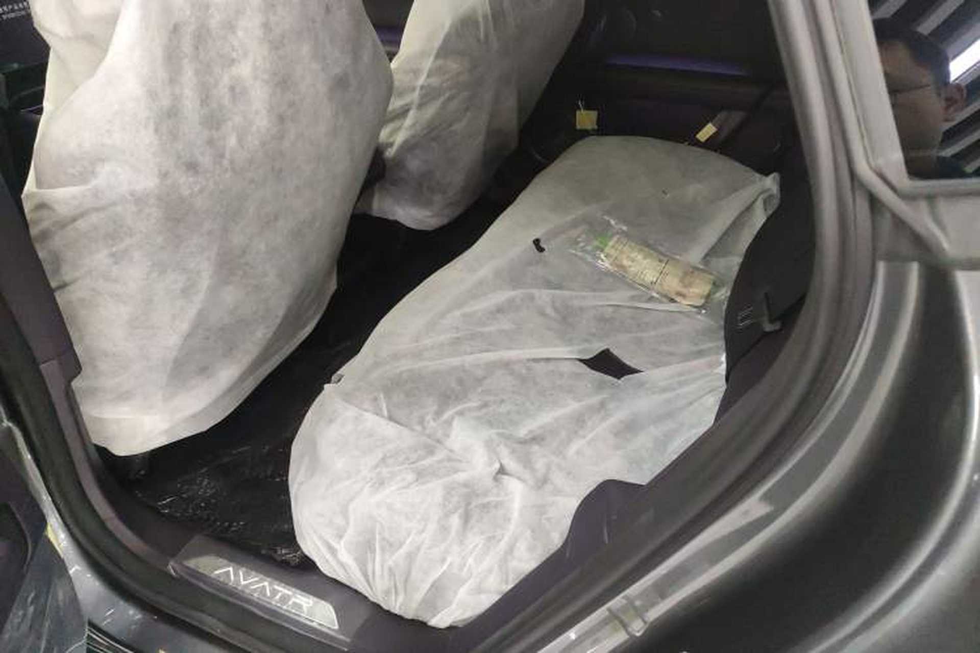 Used Avatr 06 2025 Ultra Pure Electric Edition Interior 4