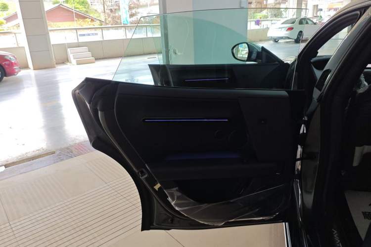 Used Avatr 06 2025 Max All-Electric Version Interior 8