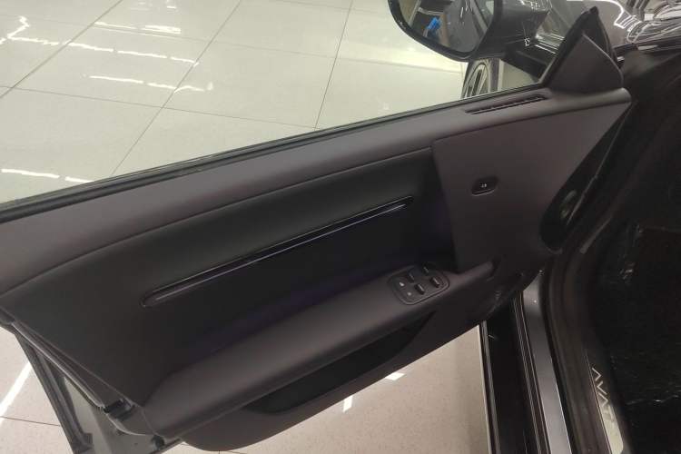 Used Avatr 06 2025 Max All-Electric Version Left Front Door Interior