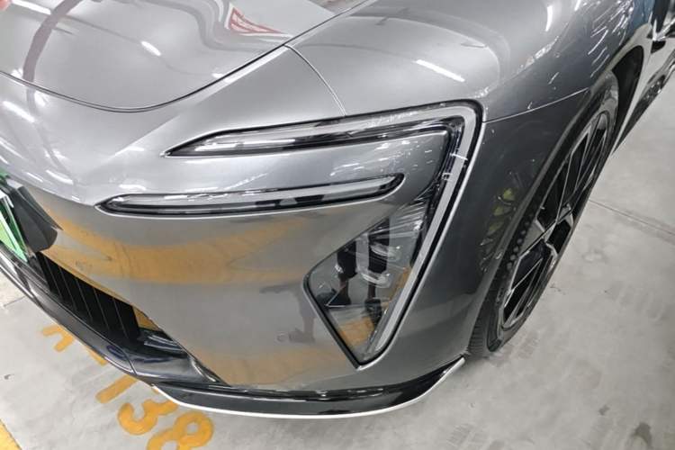 Used Avatr 06 2025 Pro All-Electric Version Left Front Headlight