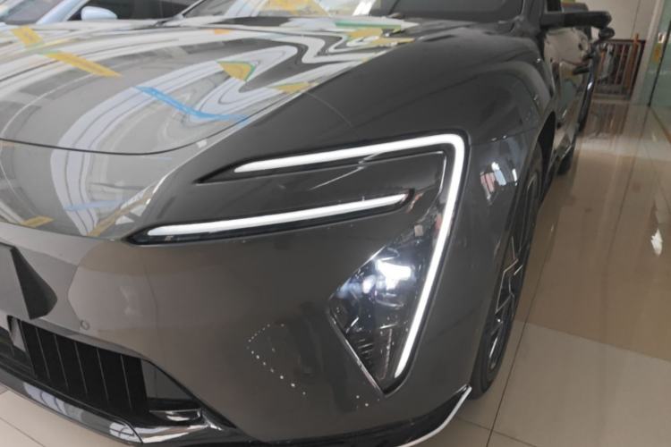 Used Avatr 06 2025 Ultra Pure Electric Edition Left Front Headlight