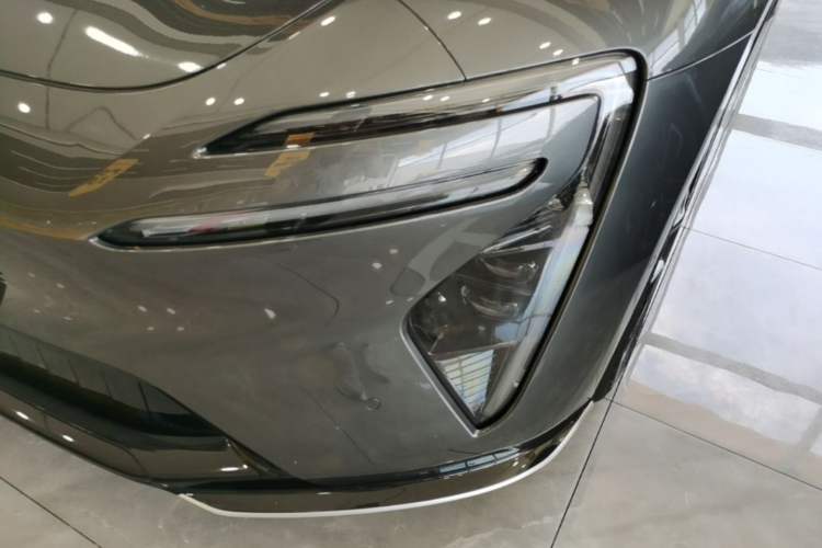 Used Avatr 06 2025 Ultra Pure Electric Edition Left Front Headlight