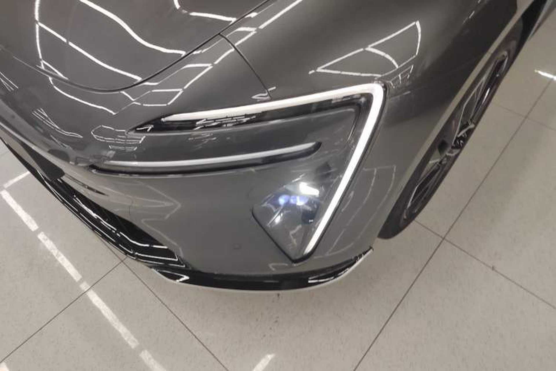 Used Avatr 06 2025 Max All-Electric Version Left Front Headlight
