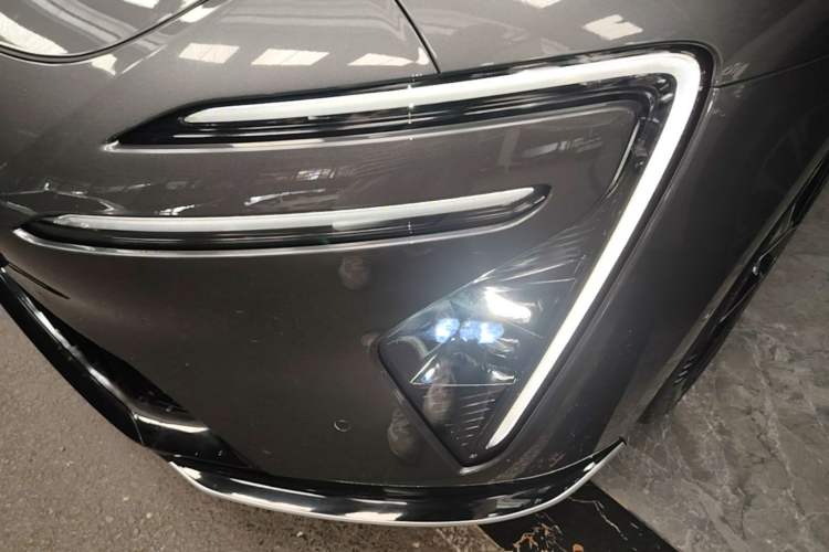 Used Avatr 06 2025 Ultra Pure Electric Edition Left Front Headlight