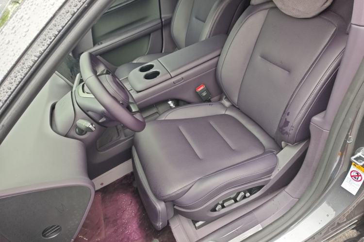 Used Avatr 06 2025 Ultra Pure Electric Edition Left Front Seat