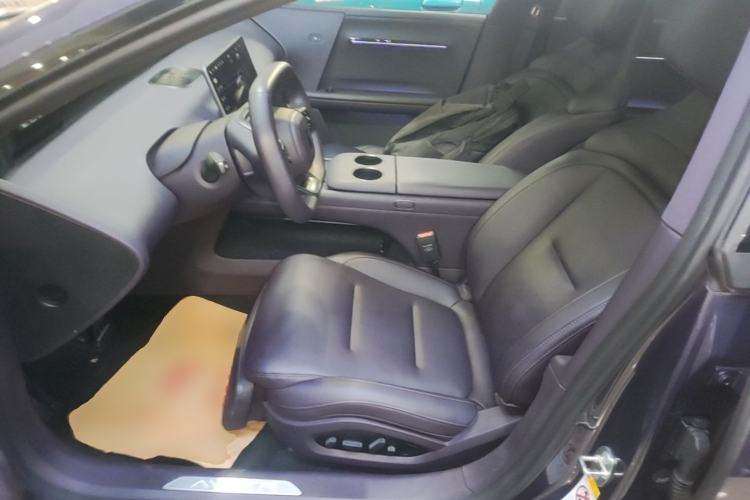 Used Avatr 06 2025 Ultra Pure Electric Edition Left Front Seat