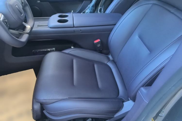 Used Avatr 06 2025 Max Extended-Range Edition Left Front Seat