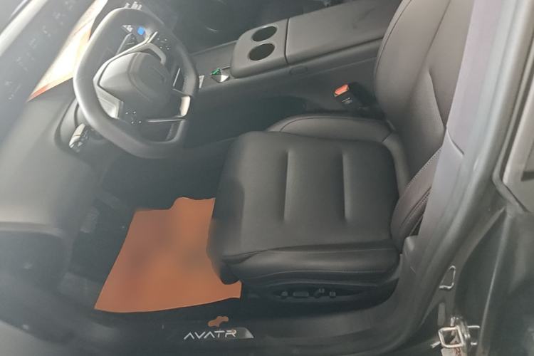 Used Avatr 06 2025 Ultra Pure Electric Edition Left Front Seat