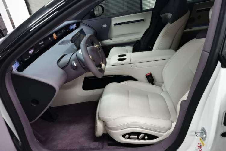 Used Avatr 06 2025 Max All-Electric Version Left Front Seat