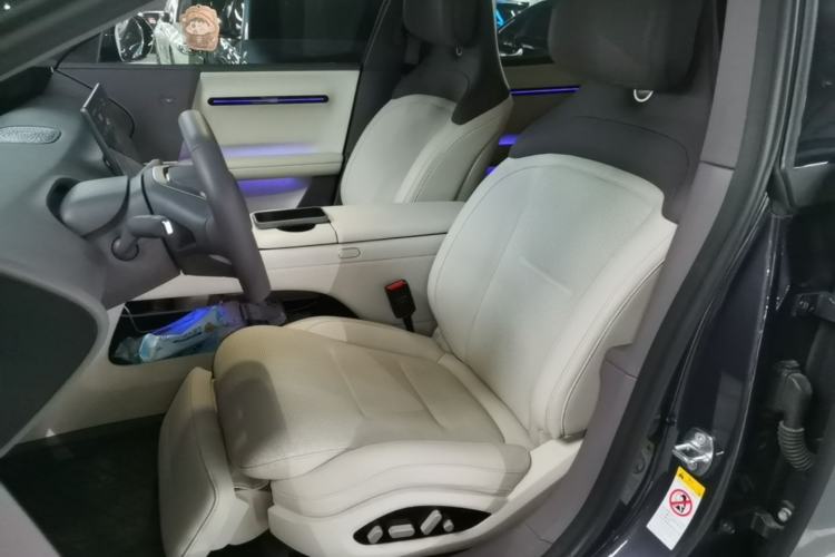 Used Avatr 06 2025 Pro Range-Extended Edition Left Front Seat
