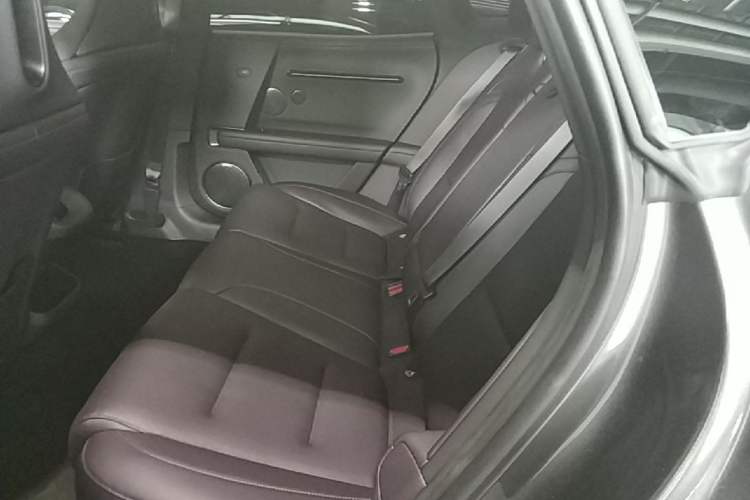 Used Avatr 06 2025 Ultra Pure Electric Edition Left Rear Seat