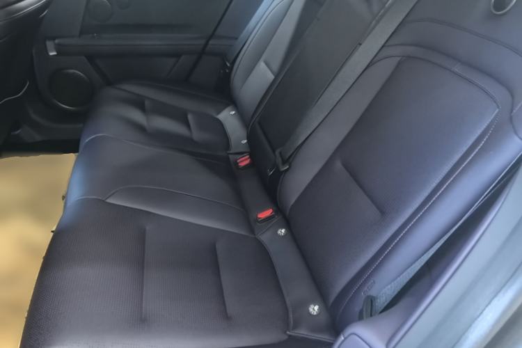 Used Avatr 06 2025 Max Extended-Range Edition Left Rear Seat