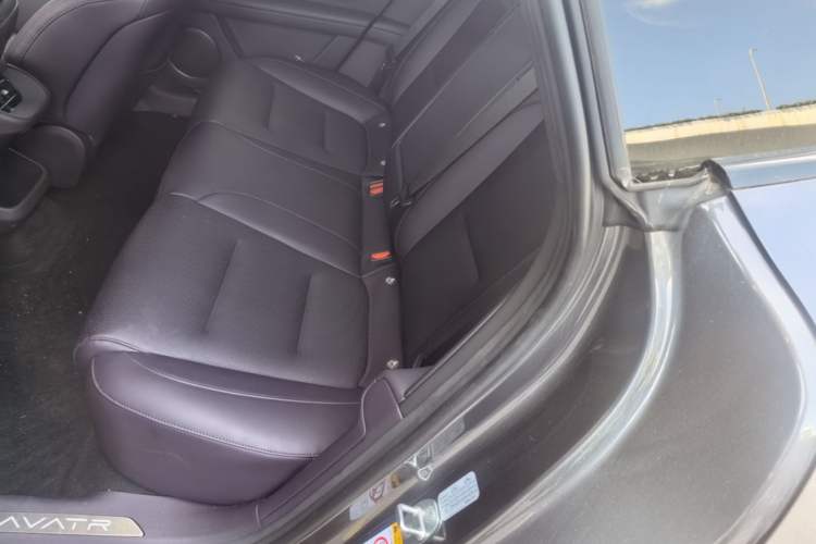 Used Avatr 06 2025 Ultra Pure Electric Edition Left Rear Seat
