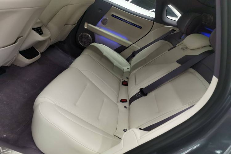Used Avatr 06 2025 Max All-Electric Version Left Rear Seat