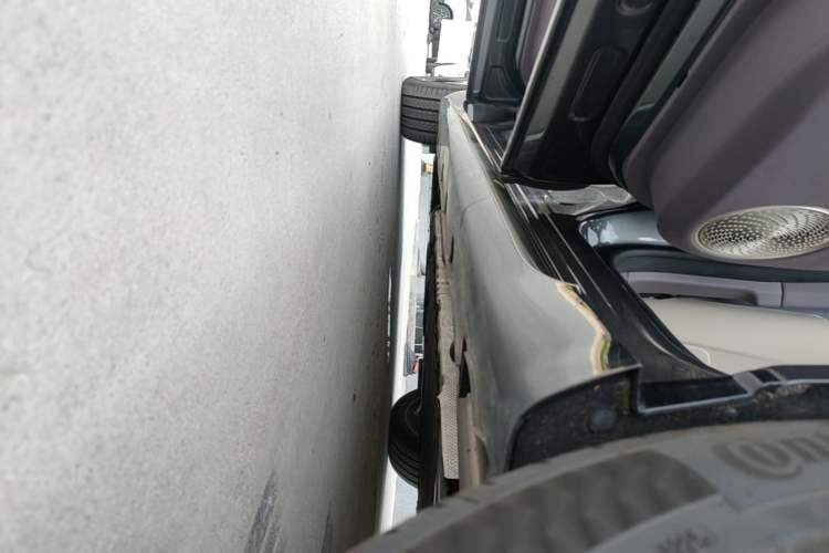 Used Avatr 06 2025 Pro Range-Extended Edition Left Side Sill