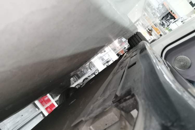 Used Avatr 06 2025 Max All-Electric Version Left Side Sill