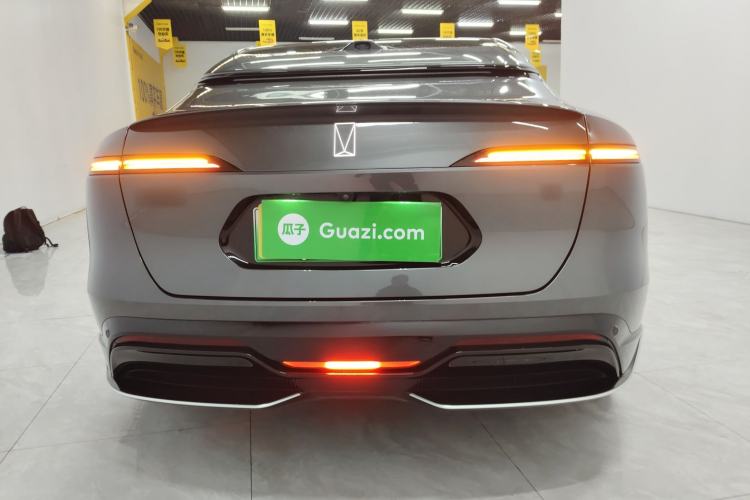 Used Avatr 06 2025 Ultra Pure Electric Edition Rear