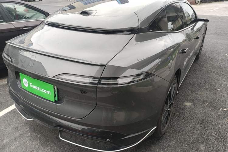 Used Avatr 06 2025 Ultra Pure Electric Edition Rear Right 45 Deg