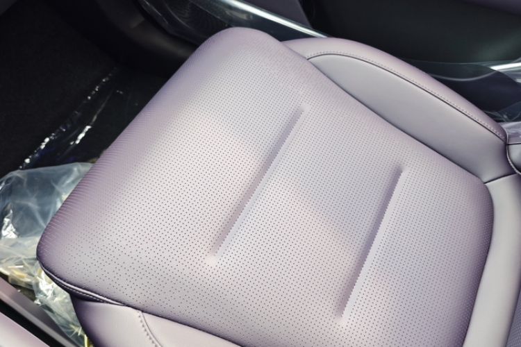 Used Avatr 06 2025 Ultra Pure Electric Edition Right Front Seat