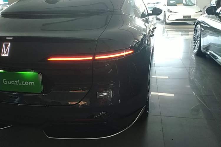 Used Avatr 06 2025 Ultra Pure Electric Edition Right Rear Taillight