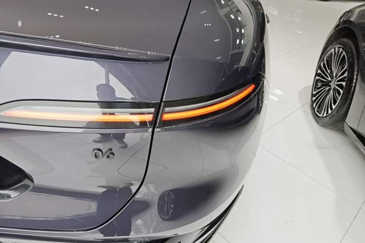 Used Avatr 06 2025 Ultra Pure Electric Edition Right Rear Taillight