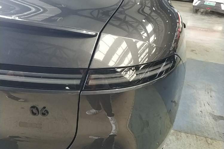 Used Avatr 06 2025 Ultra Pure Electric Edition Right Rear Taillight