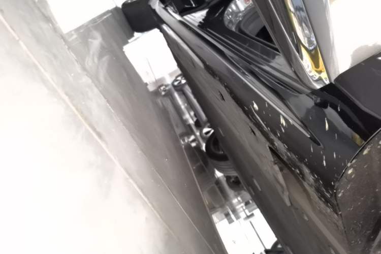 Used Avatr 06 2025 Ultra Pure Electric Edition Right Side Sill