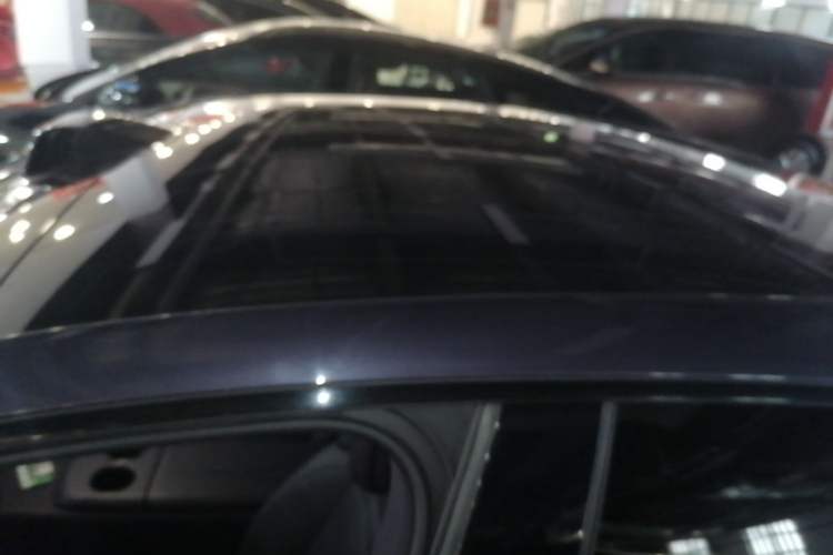 Used Avatr 06 2025 Ultra Pure Electric Edition Roof