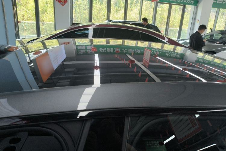 Used Avatr 06 2025 Max Extended-Range Edition Roof
