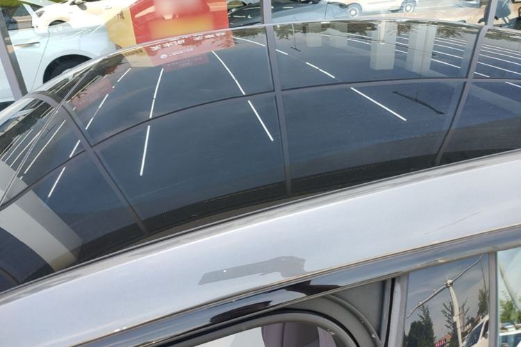 Used Avatr 06 2025 Pro Range-Extended Edition Roof