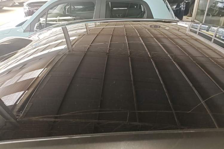 Used Avatr 06 2025 Ultra Pure Electric Edition Roof