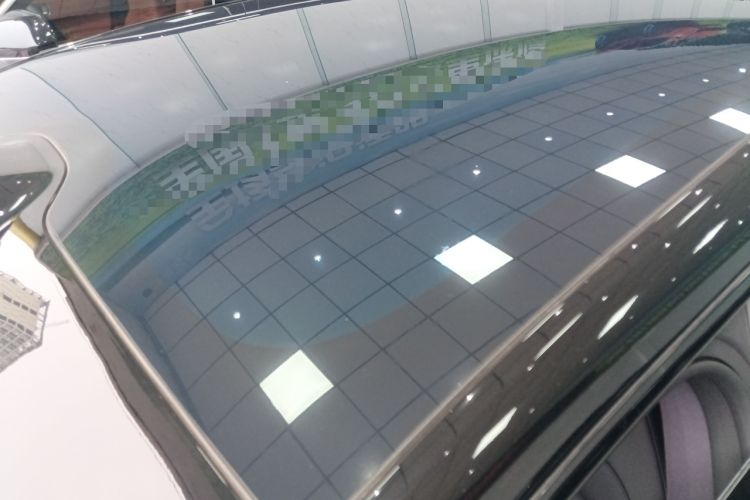 Used Avatr 06 2025 Ultra Pure Electric Edition Roof