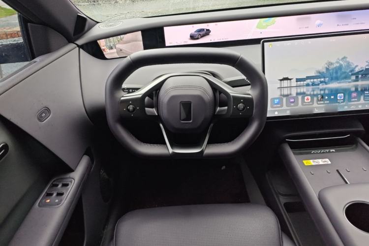 Used Avatr 06 2025 Ultra Pure Electric Edition Steering Wheel