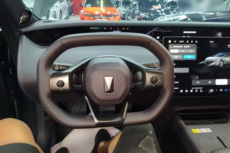 Used Avatr 06 2025 Ultra Pure Electric Edition Steering Wheel