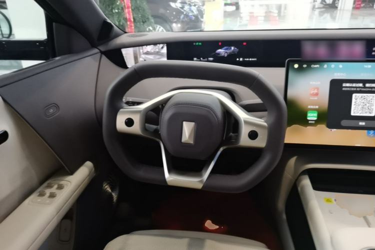 Used Avatr 06 2025 Ultra Pure Electric Edition Steering Wheel