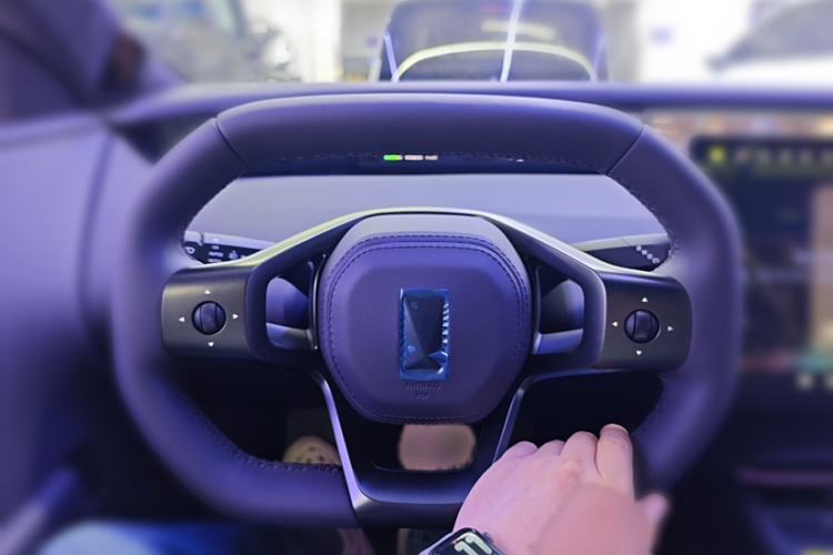 Used Avatr 06 2025 Ultra Pure Electric Edition Steering Wheel
